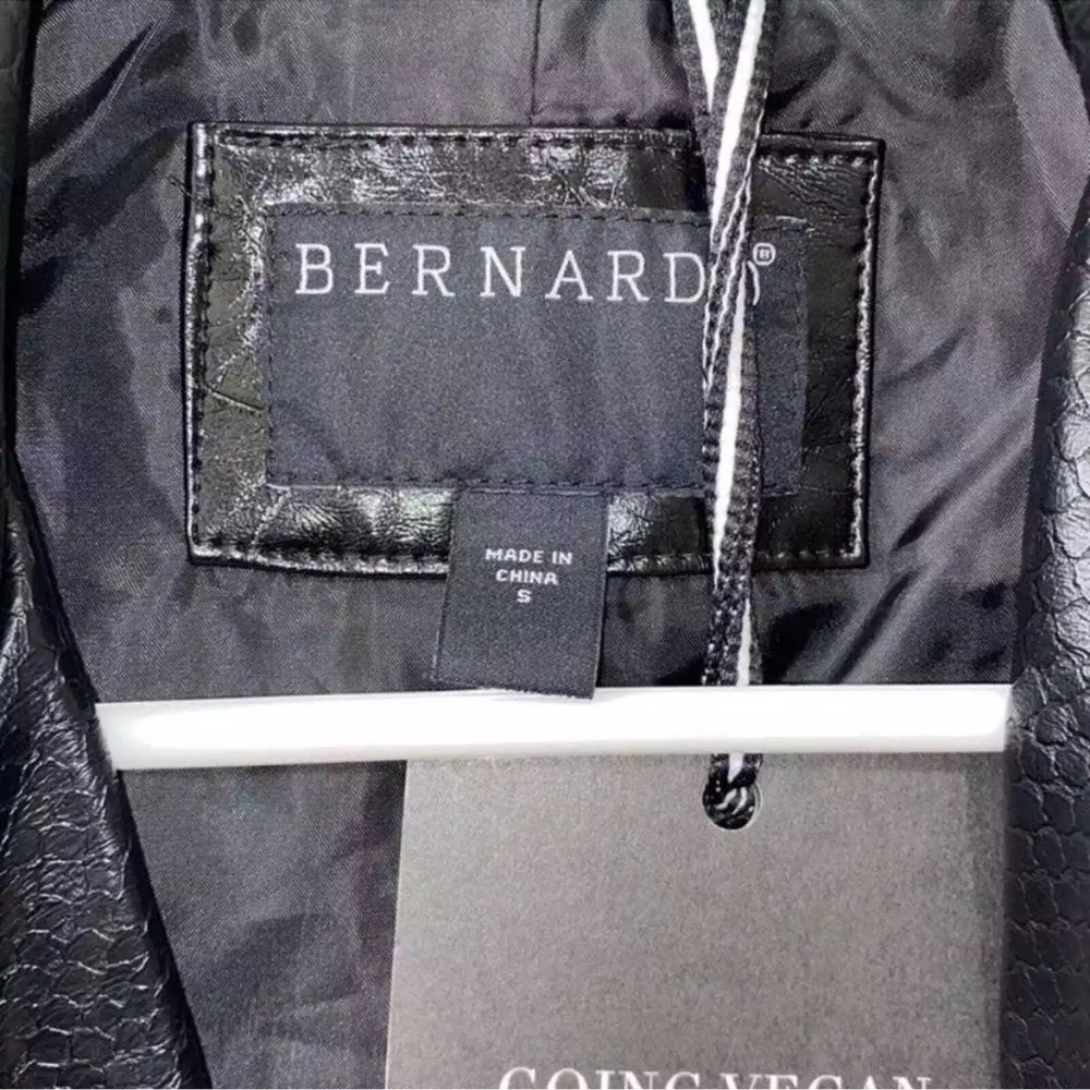 Bernardo Black Faux Leather
Jacket(Size Small) - Image 7