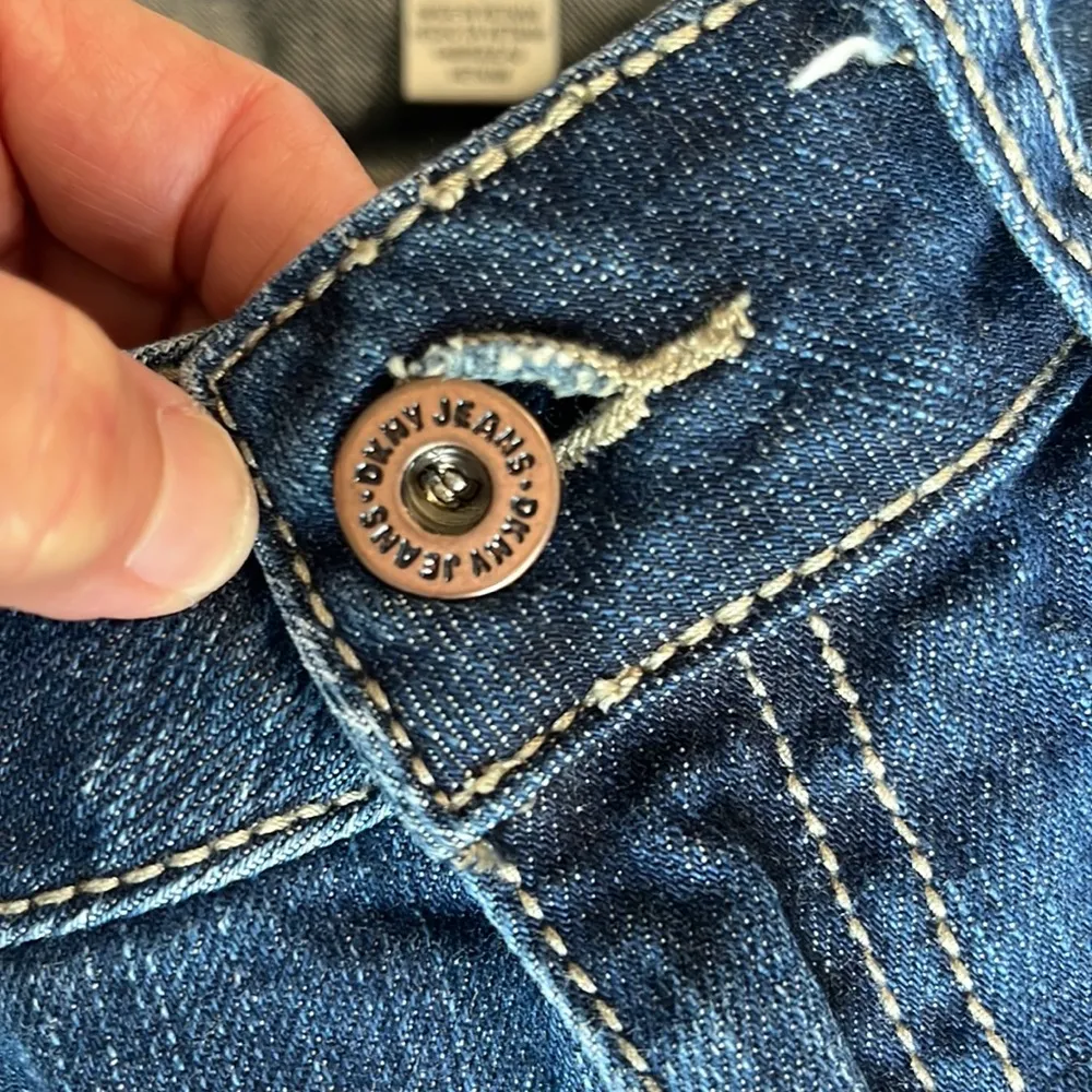 DKNY Jeans Denim Shorts Womens 4 - Image 6