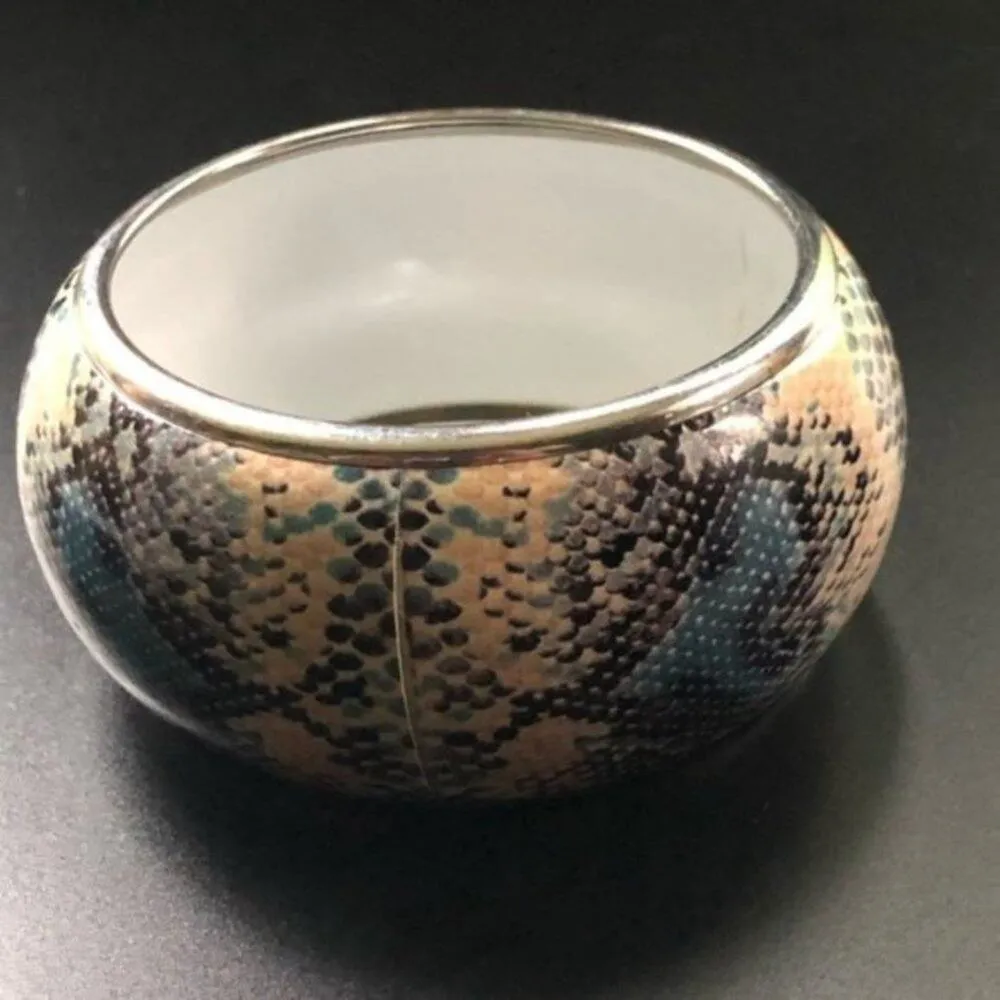 Snake Skin Pattern Fashion Statement Bangle Blue - Image 4