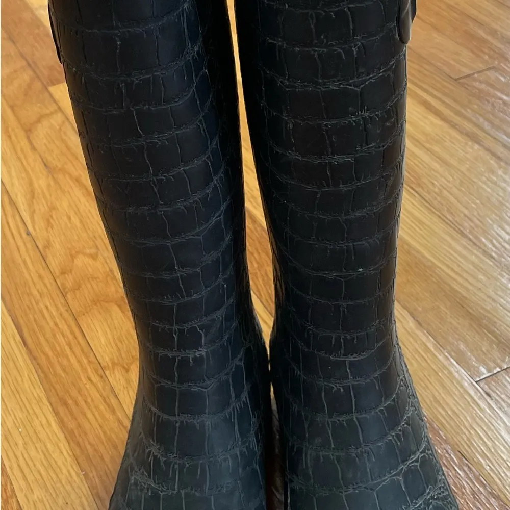 Rampage Women’s Raveyn crocodile black rubber rain boots, size 6 Gorpcore hiking - Image 11