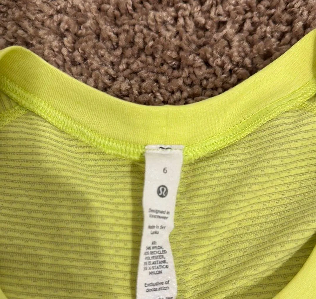 Lululemon Swiftly Tech Short Sleeve 2.0 - Image 2