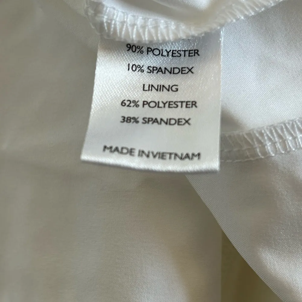 Black clover Aphrodite white dress sz small - Image 12