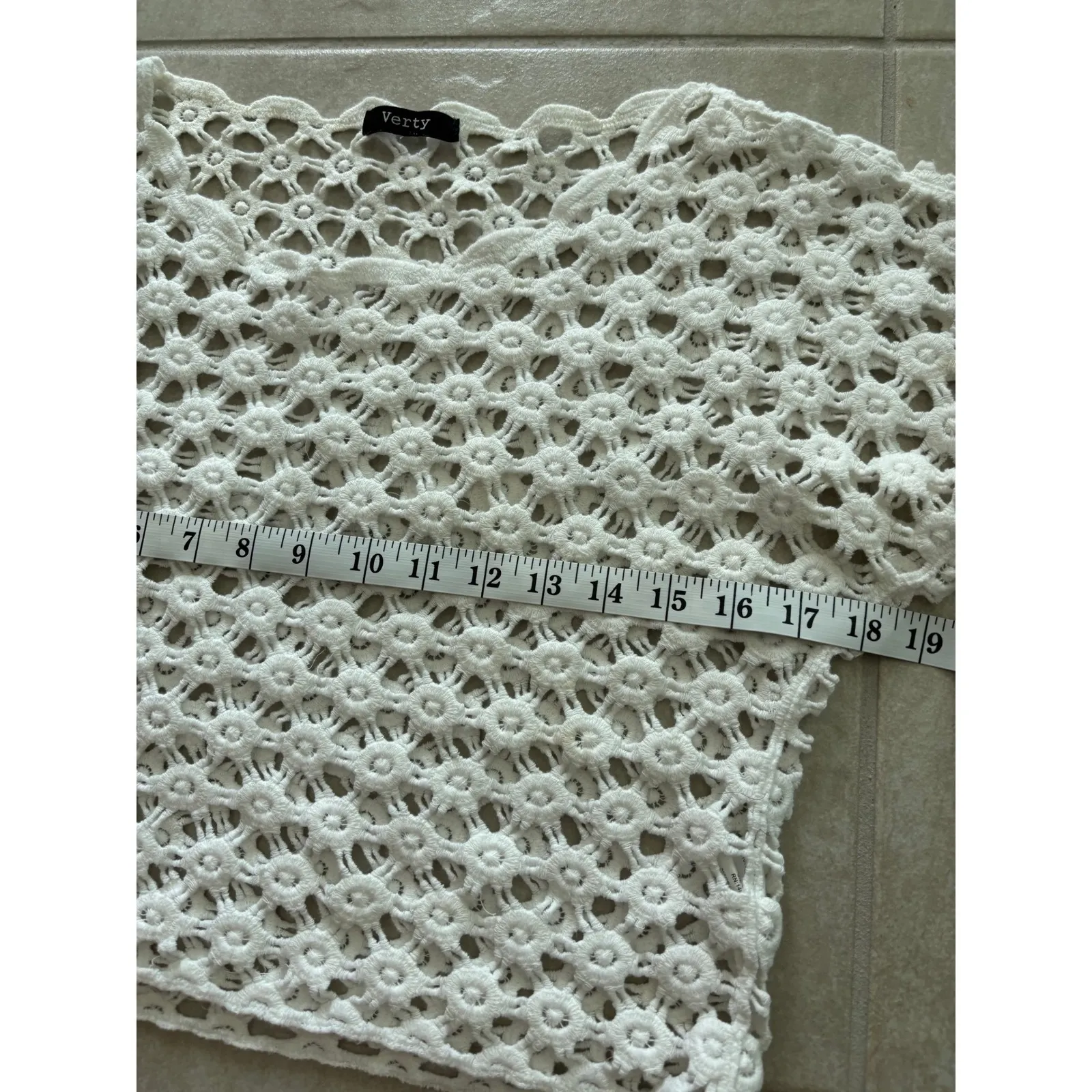 Crochet Top Womens Small White Cropped Boho Festival Beachy‎ Coastal Resort - Image 7