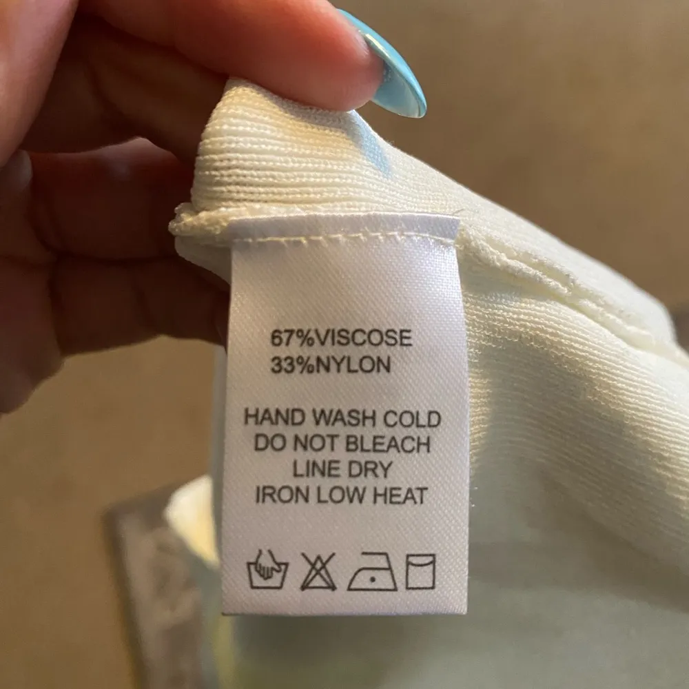 eesome Fitted Mesh Sleeve Top Black Size L - Image 5