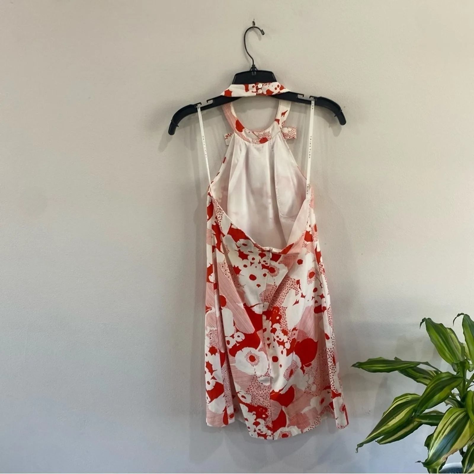 Trina Turk | Linen Blend Mini Floral Halter Dress in White & Red Sz 2 - Image 3