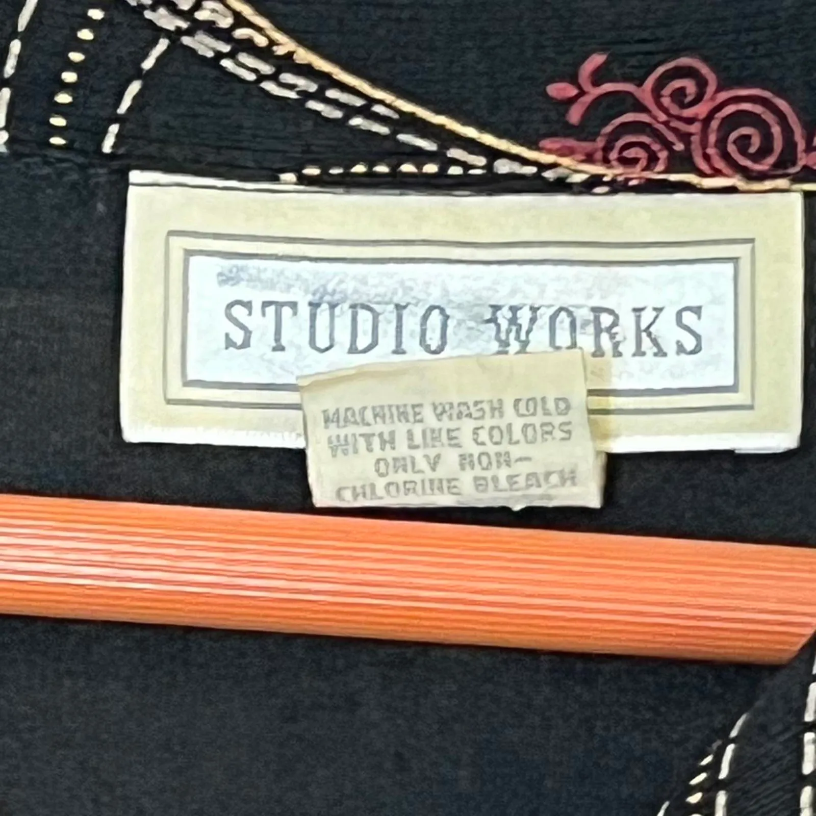 Vintage 1990's Studio Works long sleeve blouse floral print women's size LARGE - Image 4