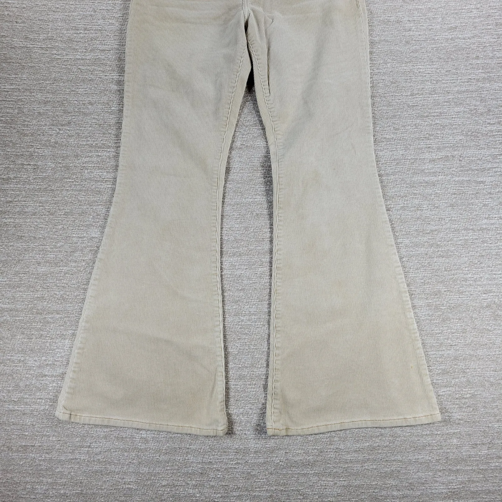 Abercrombie & Fitch Corduroy Flare Pants Womens 10 Cream Low Rise Bell Bottoms - Image 3