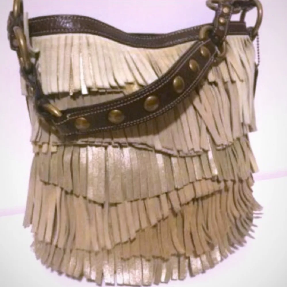 Coach LIMITED EDITION Suede Fringe Purse - Image 5