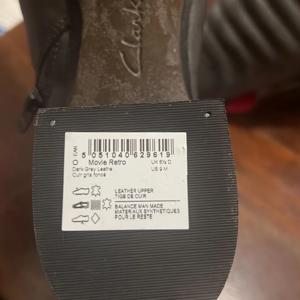 NEW Clarks Movie Retro Boots Dark Grey Leather, Size UK 6.5D, US 9M Retail $180 - Image 8