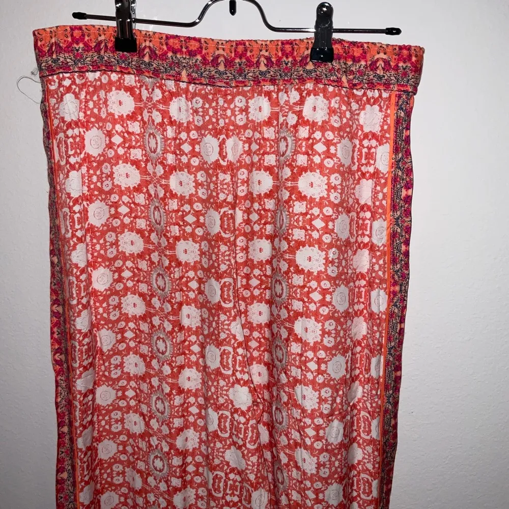 Vibrant, fun, flowy, pull-on, wide leg pants - Image 5