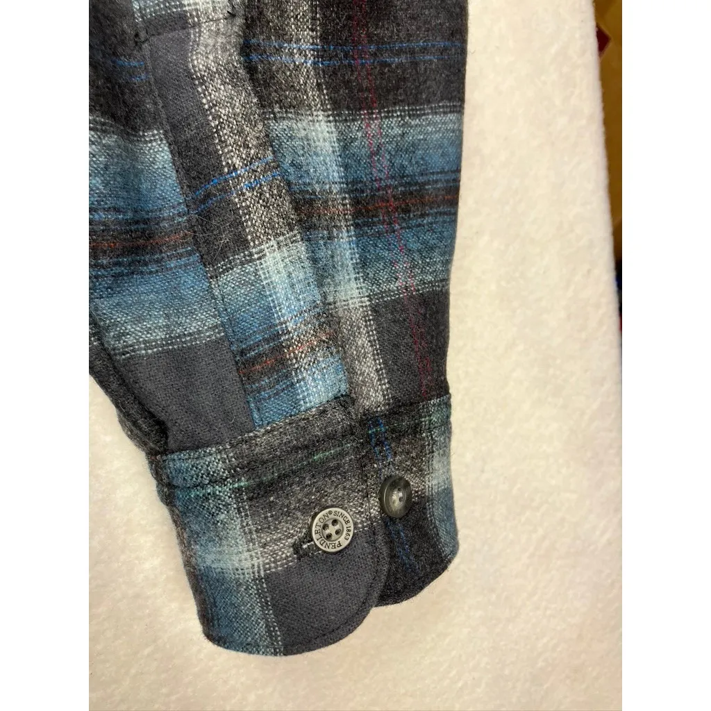 Pendleton Women's Plaid Cropped Shirt Jacket Large Grey Mix/Aqua Plaid Wool - Image 7
