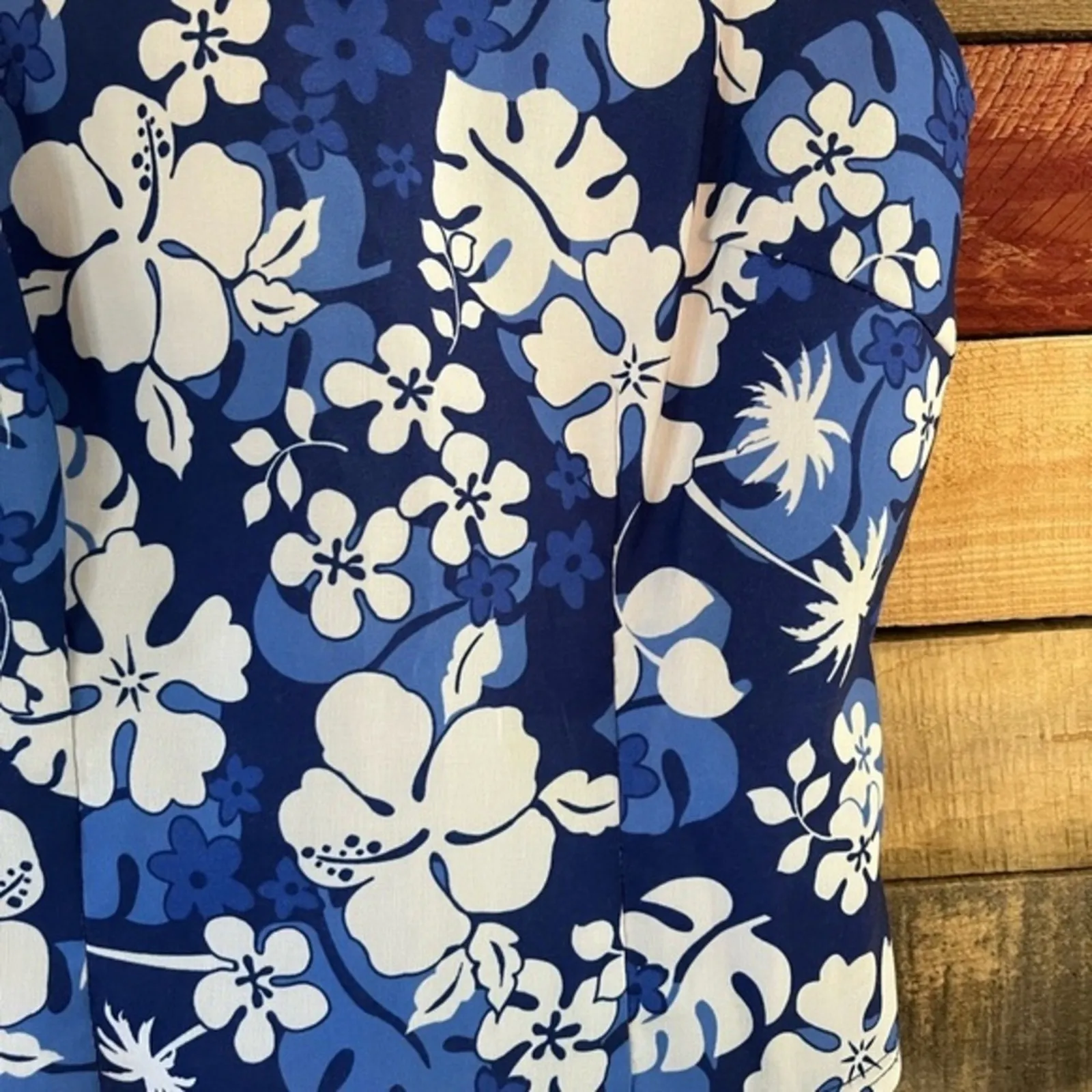 Breakin‎ Loose Blue Floral Crop Tank Size 7/8 - Image 4