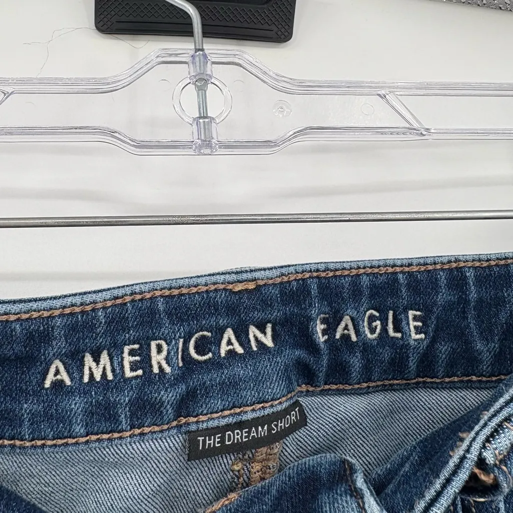 American Eagle  the dream short 2‎ - Image 2