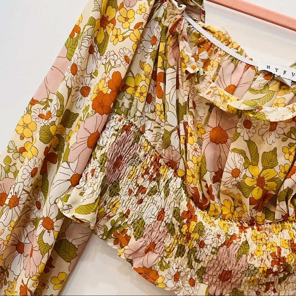 HYFVE La Jolla Floral Smocked Blouse flower power sz Medium - Image 37