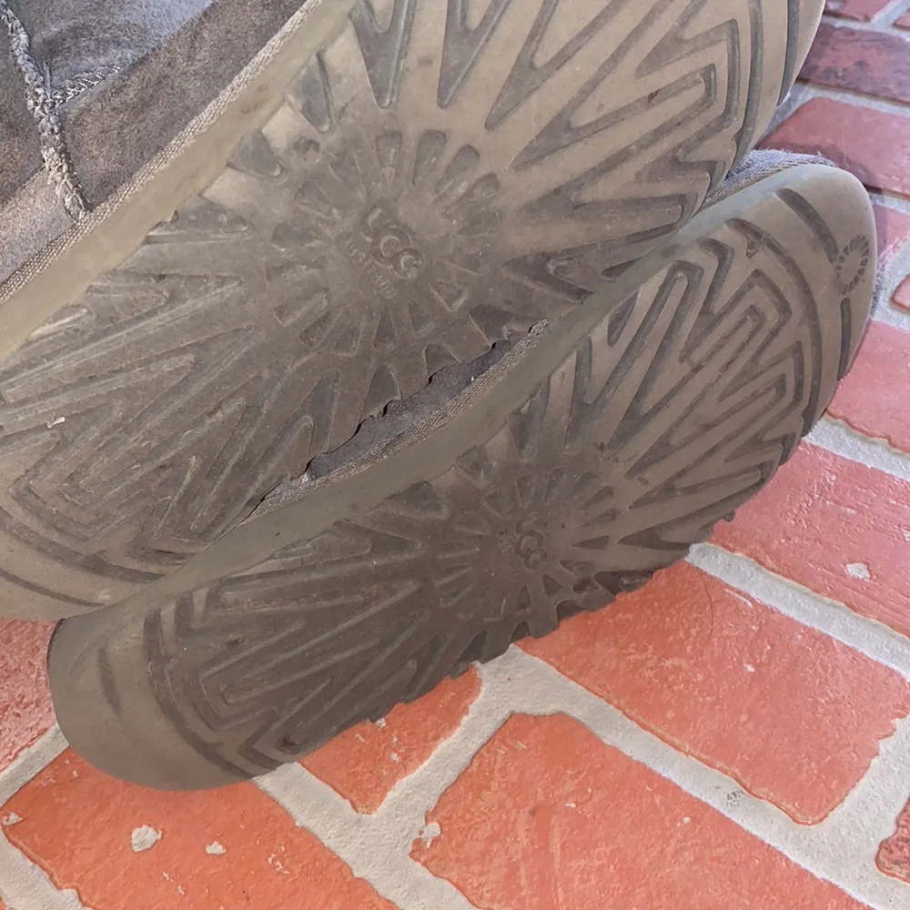 UGG classic tall grey boot - Image 8