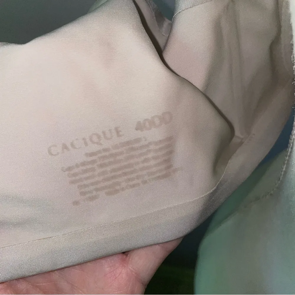 Cacique Size 40DD Balconette Bra Unlined Underwire Cream Nude - Image 5