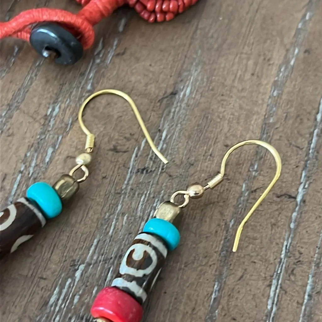 Bajalia Faux Coral Turquoise‎ & Brass Necklace Bracelet Earrings Red - Image 6