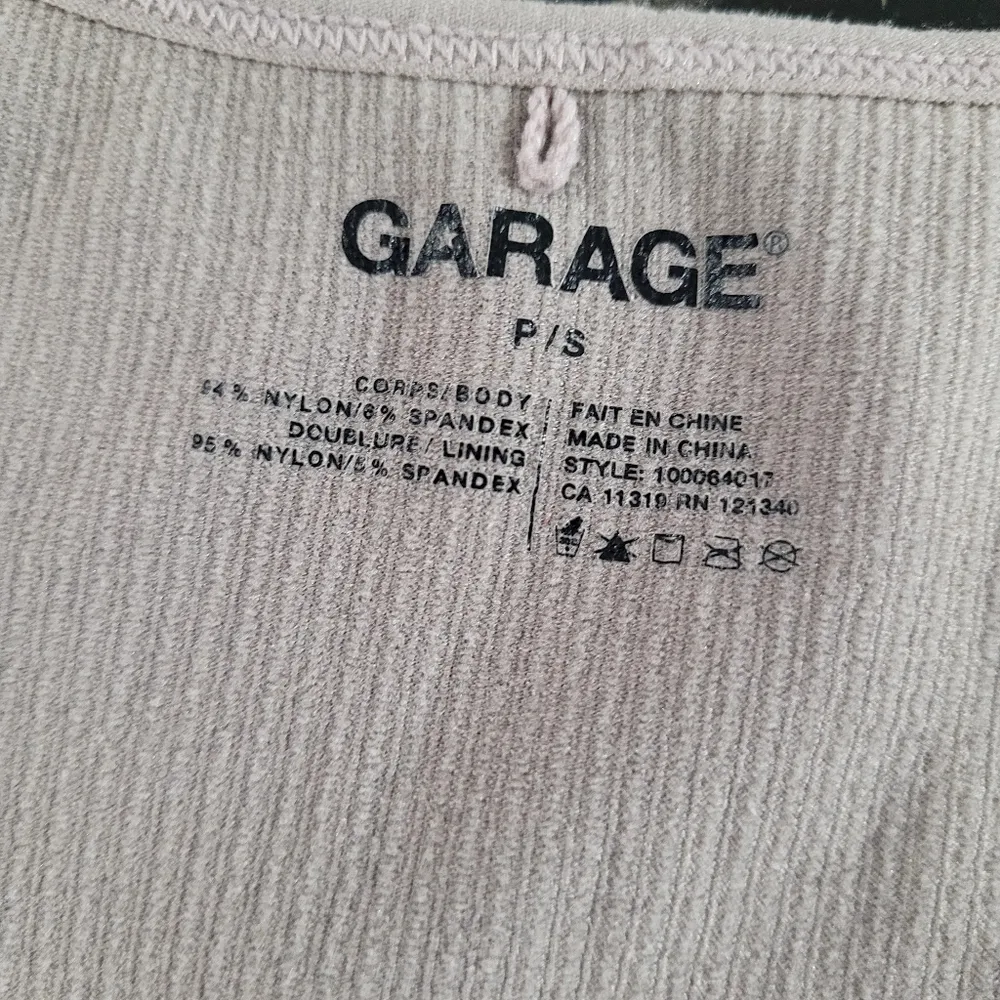 Garage Seamless Tank Top Women's Size Small - Image 3