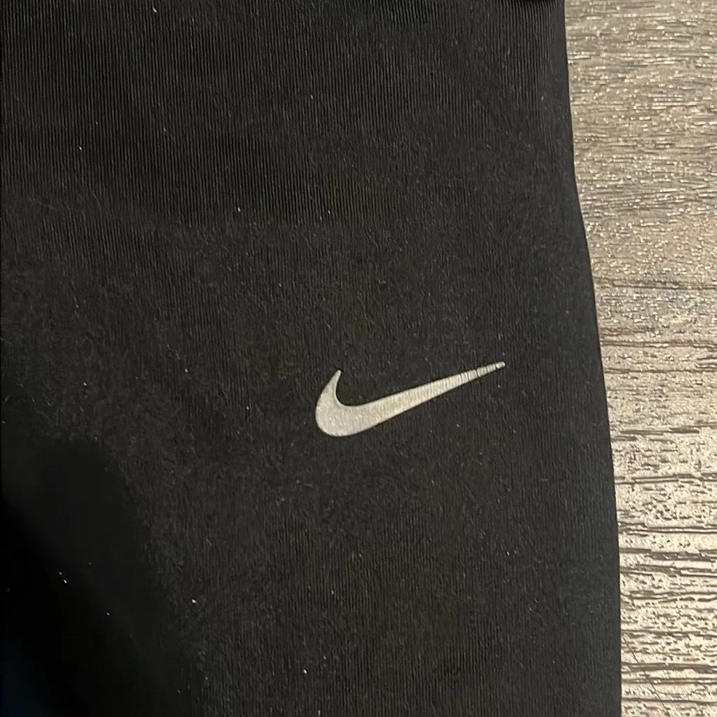 NIKE RUNNING DRI FIT CAPRI Women’s Black Low Rise Leggings Large - Image 10