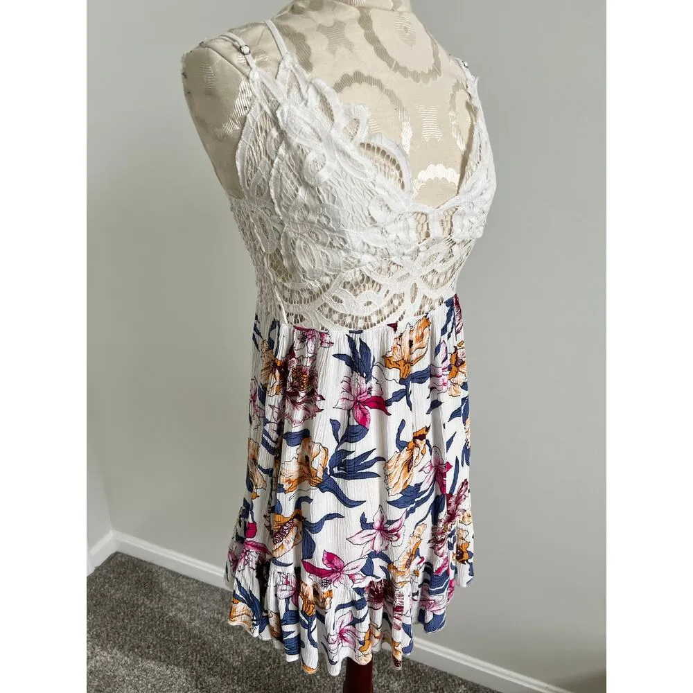 Umgee USA Floral Sleeveless Lace Mini Dress w/ Adjustable Cross Straps Small White - Image 9