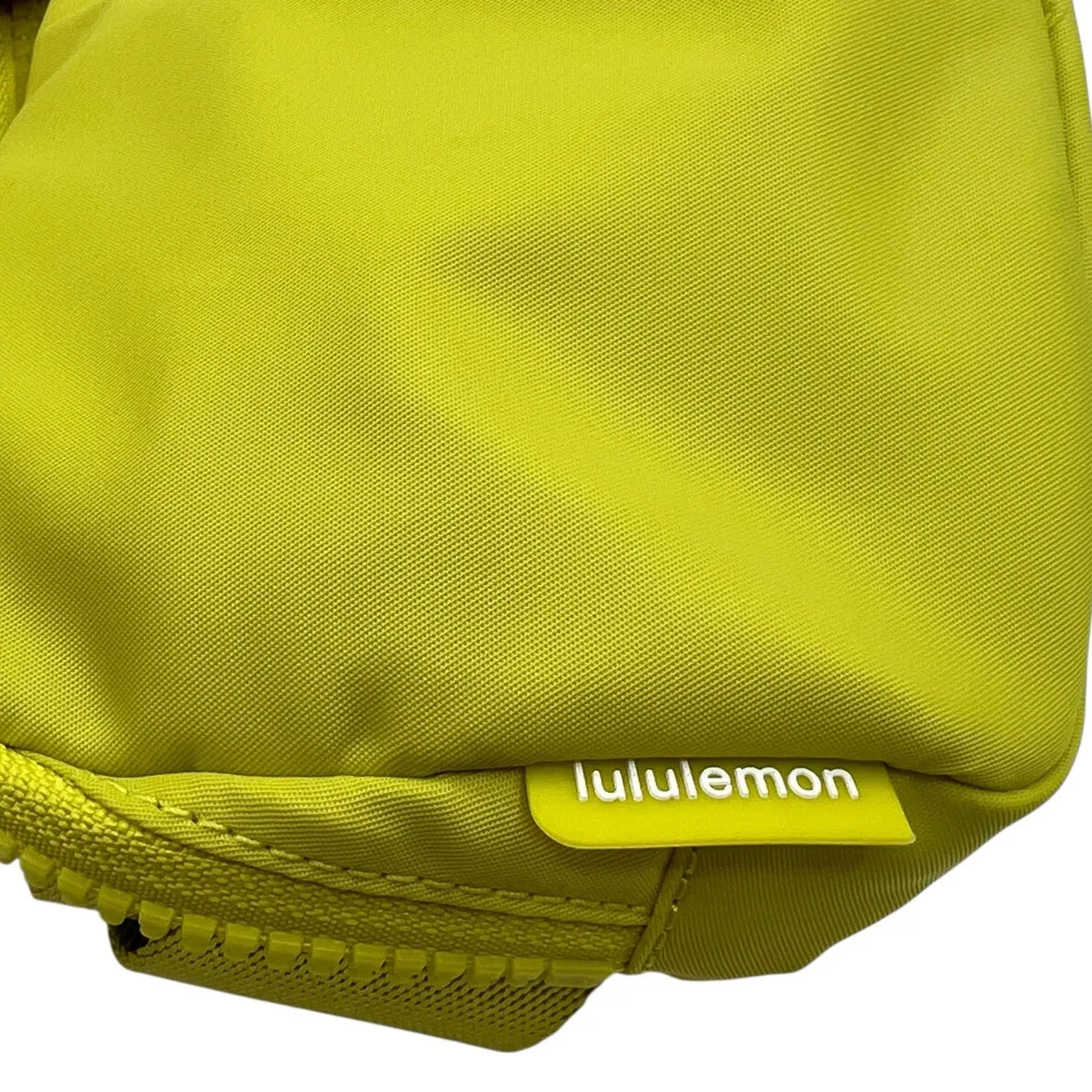 Lululemon Everywhere Belt Bag Neon Green Chartreuse Fanny Pack Rare Color Y2K - Image 4