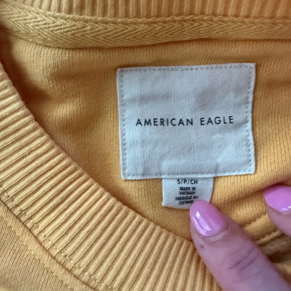 American Eagle Outfitters Yellow Graphic Sweater - Image 3