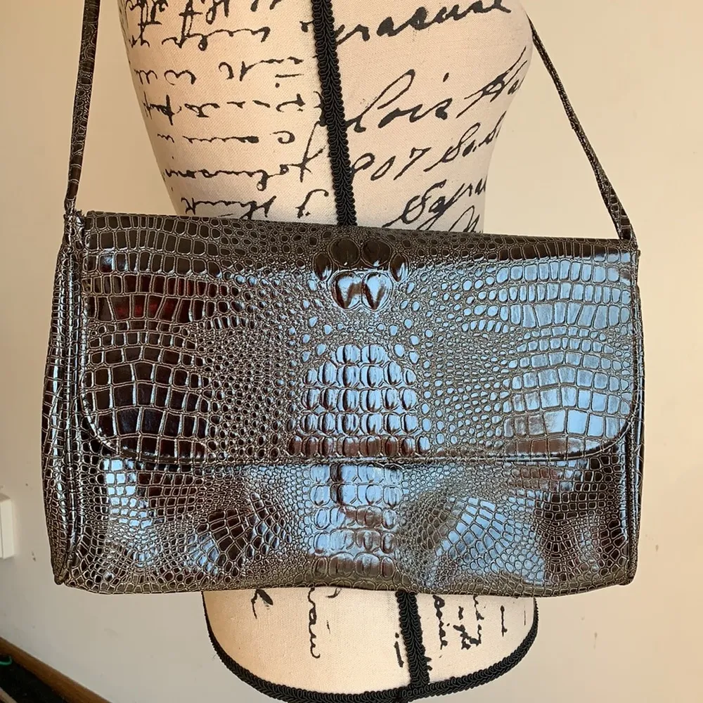 Vintage TJW by Mervyn’s Leather Bag - Image 3