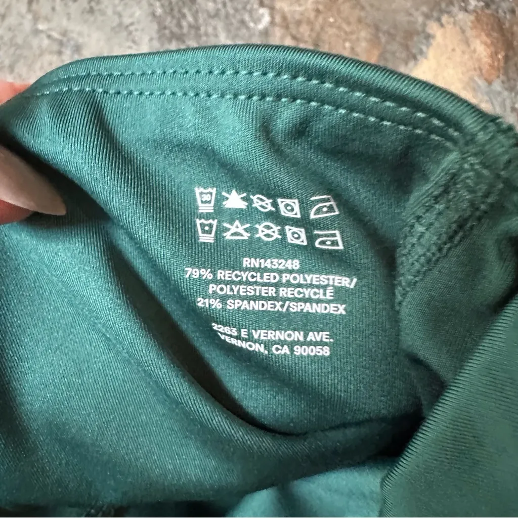 Reformation EcoMove Biker Shorts Pine Green Women’s Size XS - Image 4