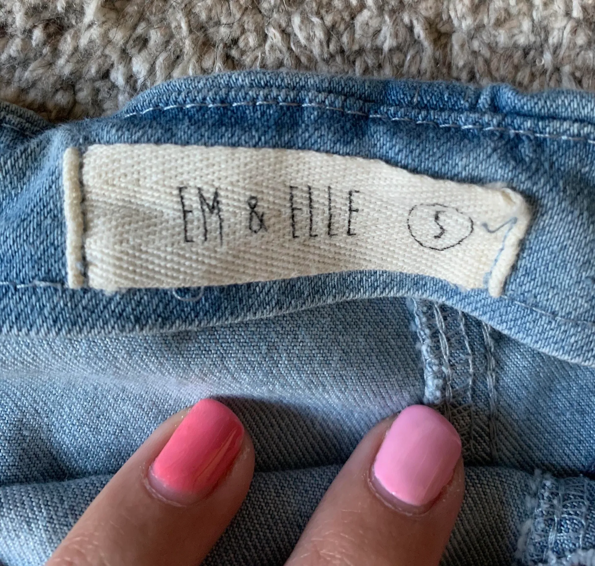 Boutique Blue Jean Skirt - Image 4