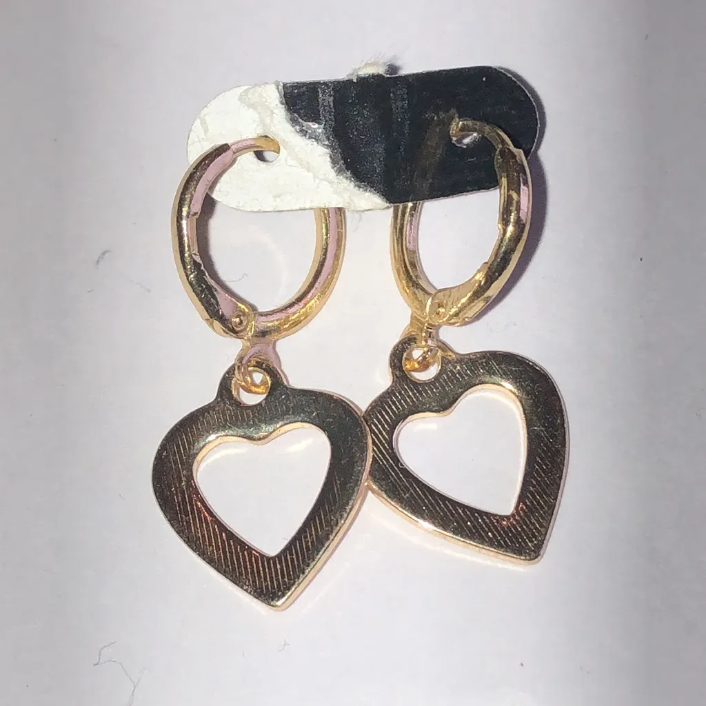 Gold Tone Dainty Boho Heart Hoop Earrings - Image 4