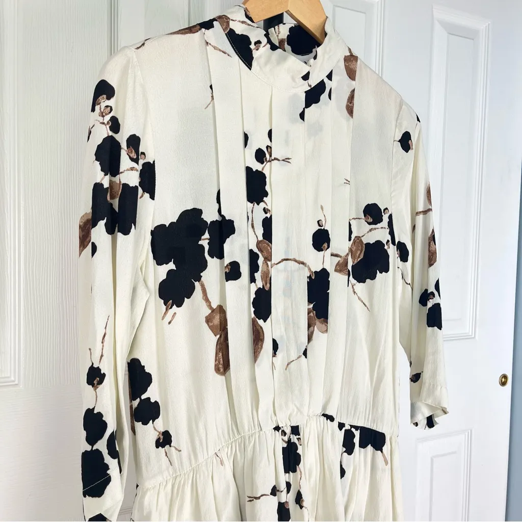 Ganni Ryder Crepe Dress - Image 3