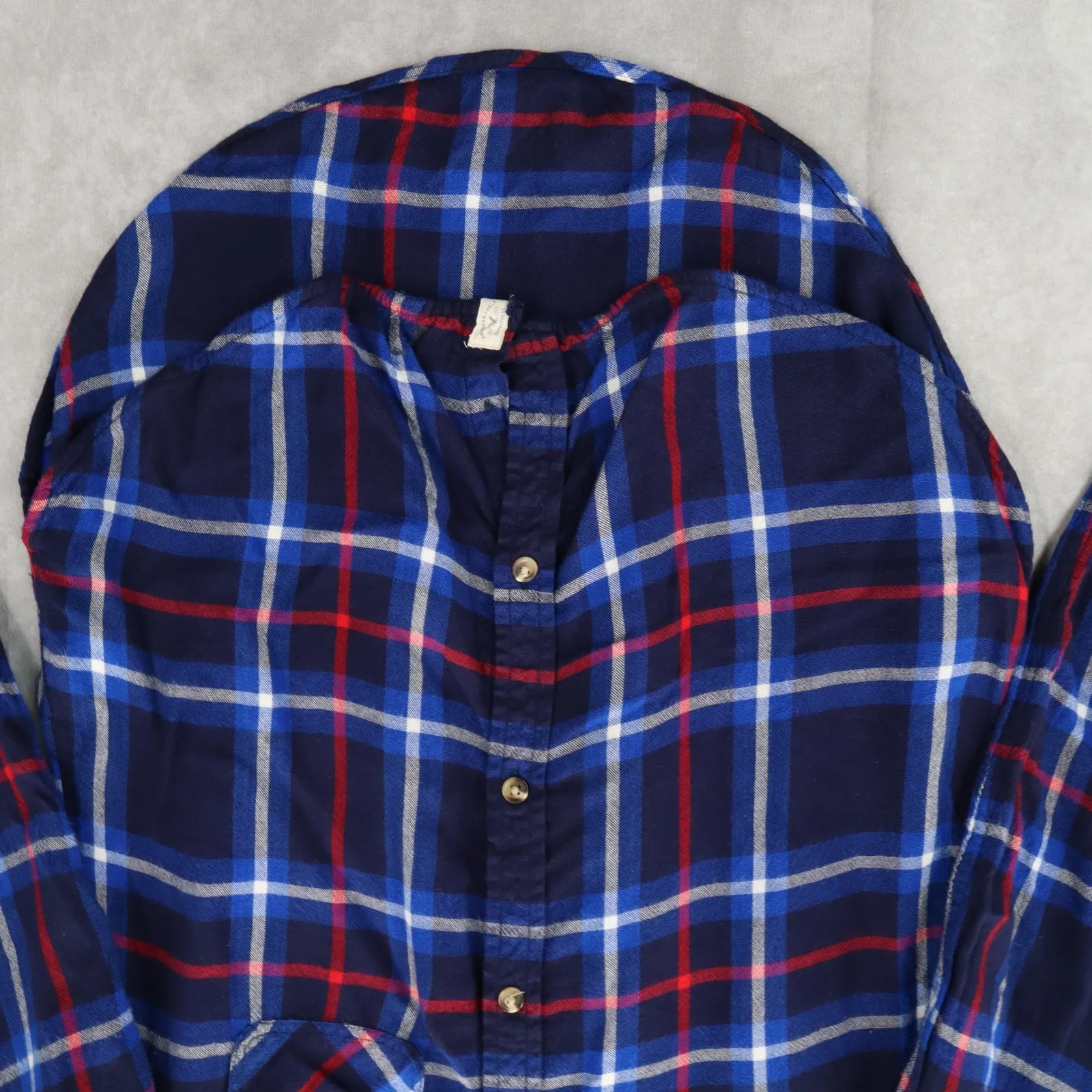 American Eagle Outfitters Boyfriend Fit Blue Flannel Plaid Lumberjack Rugged XS - Image 4