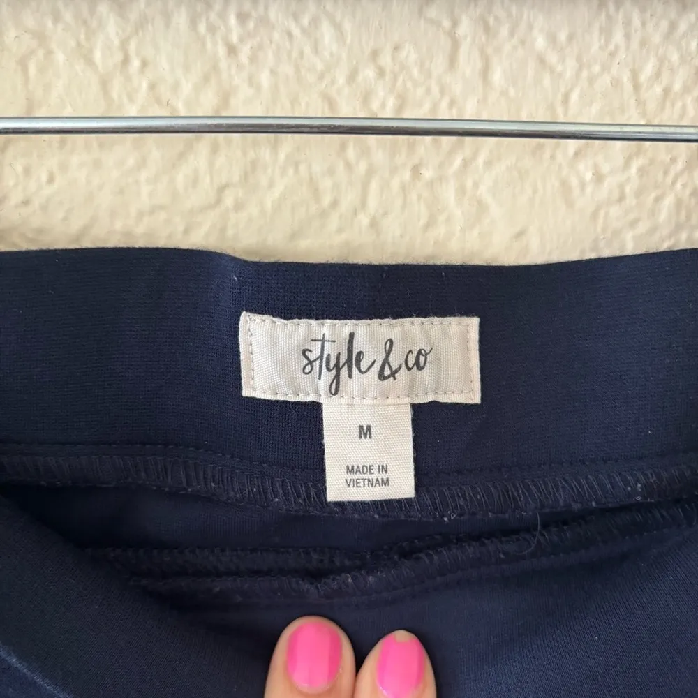 Style & Co. Pull on Straight Leg dress Pants Size M - Image 6