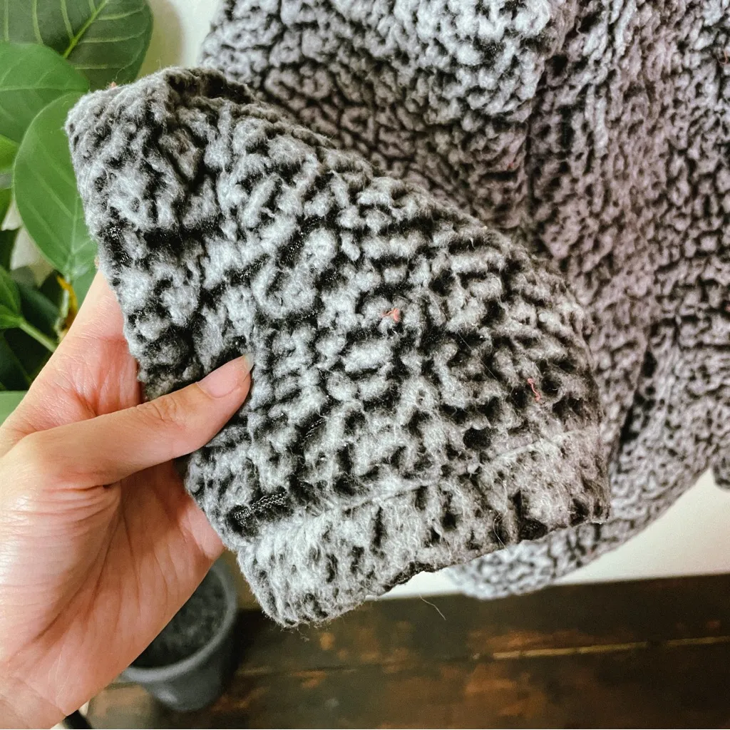 Thread + Supply Wubby Teddy Jacket Size S Gray - Image 7