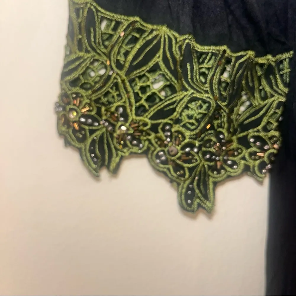 NWT URBAN MANGO Western Black Embroidered Off Shoulder Babydoll Dress Mini M - Image 4