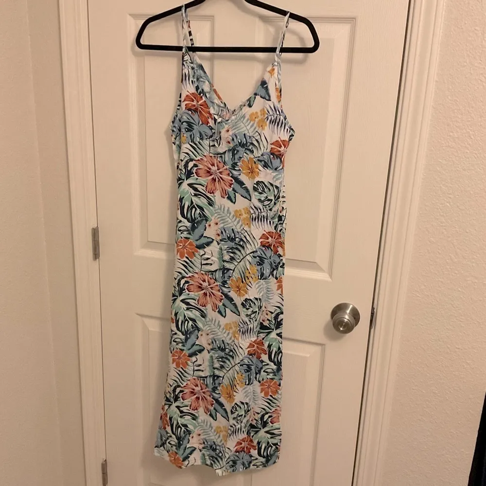 Roxy Women's Summer Dress Size small - Image 3