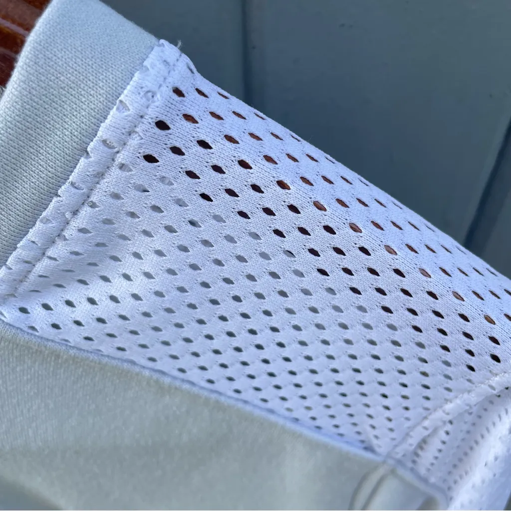 Under Armour‎ Cropped Loose Fit Top - Image 4