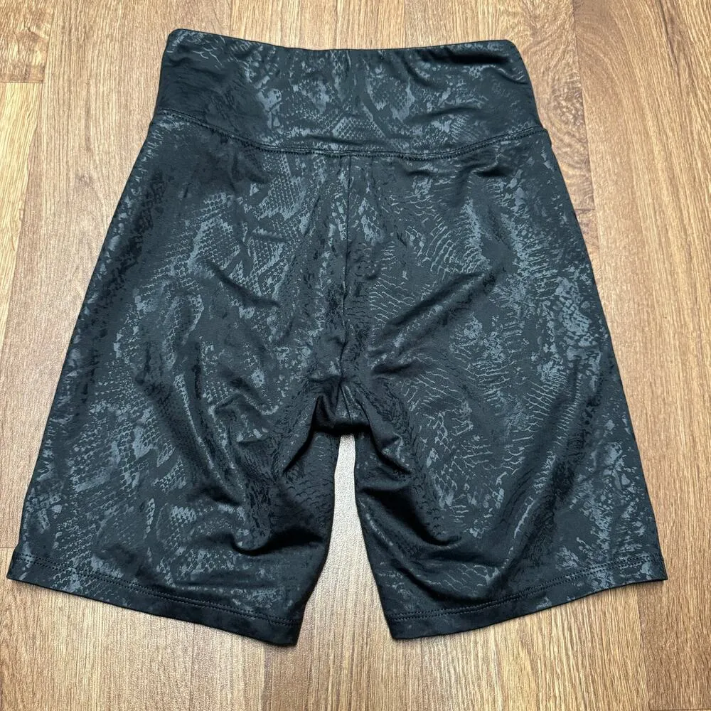 American Eagle Womens Solid Black Snack Print 7" Biker Shorts Yoga Size Small - Image 2
