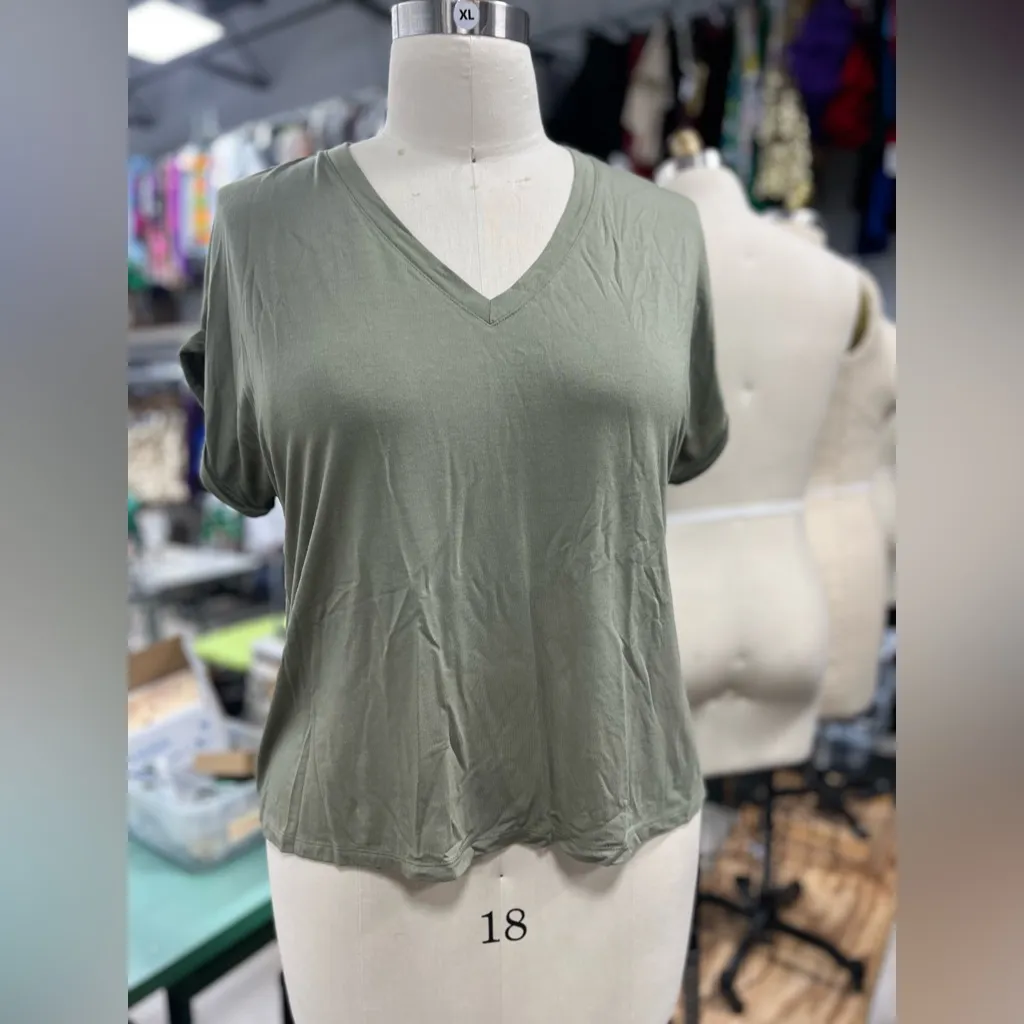 Kauai Soft Stretch Knit Jersey V-Neck Short Sleeve T-Shirt L - Image 5