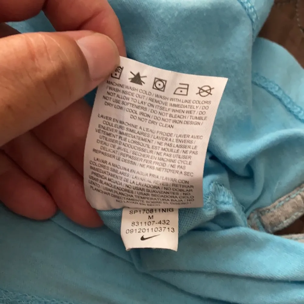 Light Blue Nike Tee Size Medium - Image 6
