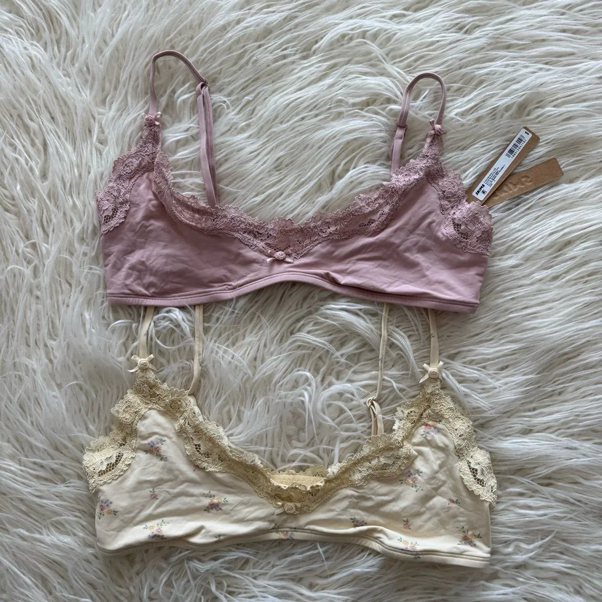 Skim Fits Everybody Lace Scoop Bralette Boutique Print and Morganite Size Medium - Image 2