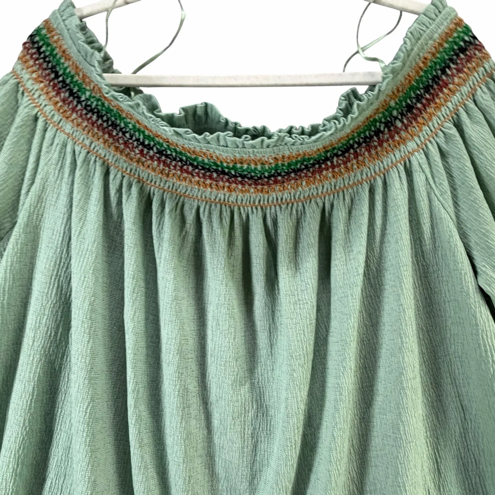 Flower & Feather Off Shoulder Top Women 3XL Light Green Embroidered Peasant Boho Size 3X - Image 3