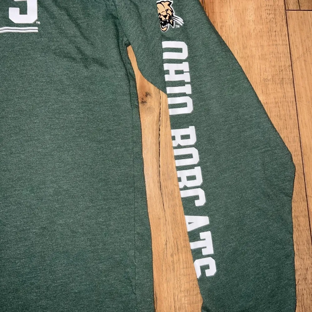 Green Ohio bobcats long sleeve tee Size L - Image 2