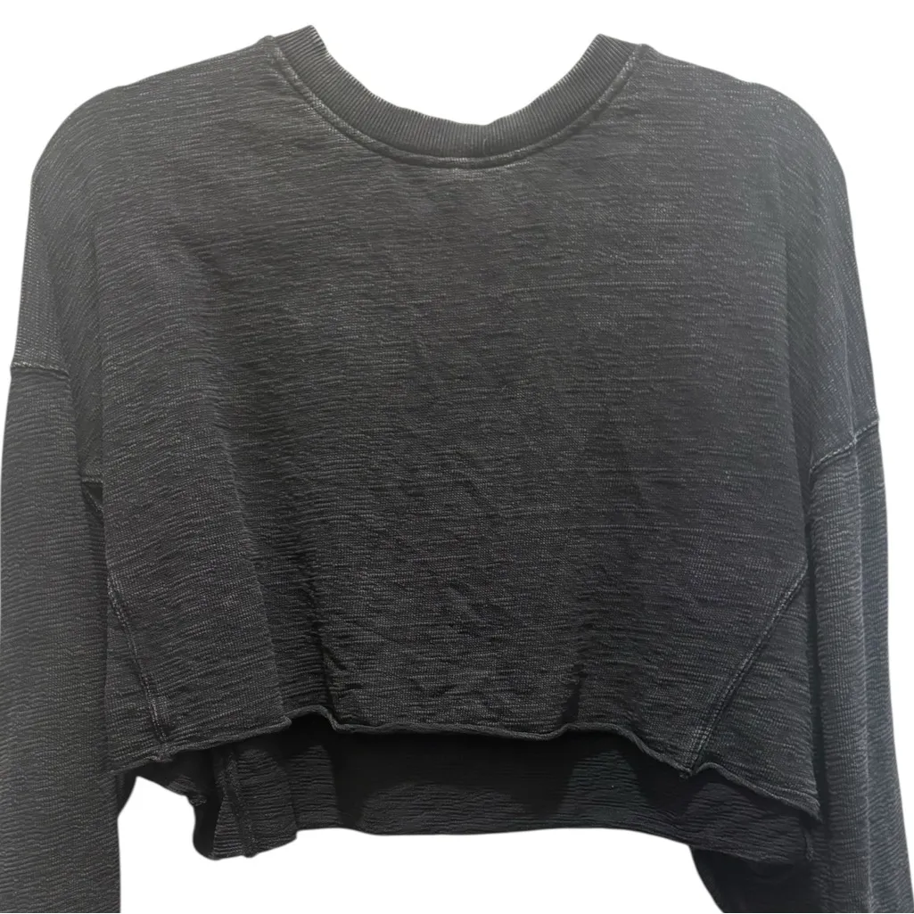 Mono B Charcoal Cropped Top Black - Image 3