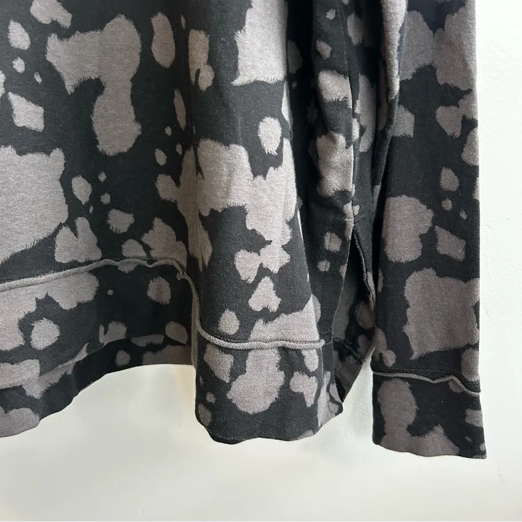 Rachel Hollis Black/Grey Made for More Acid/Stonewash Crewneck Sweatshirt Medium Black - Image 8