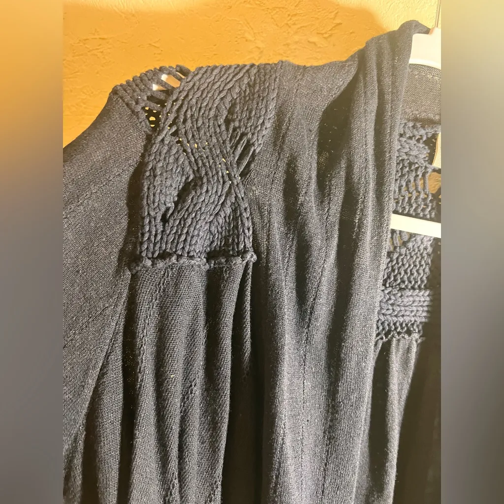 Anthropologie Black Open front cardigan linen cotton blend cable knit detail M - Image 4