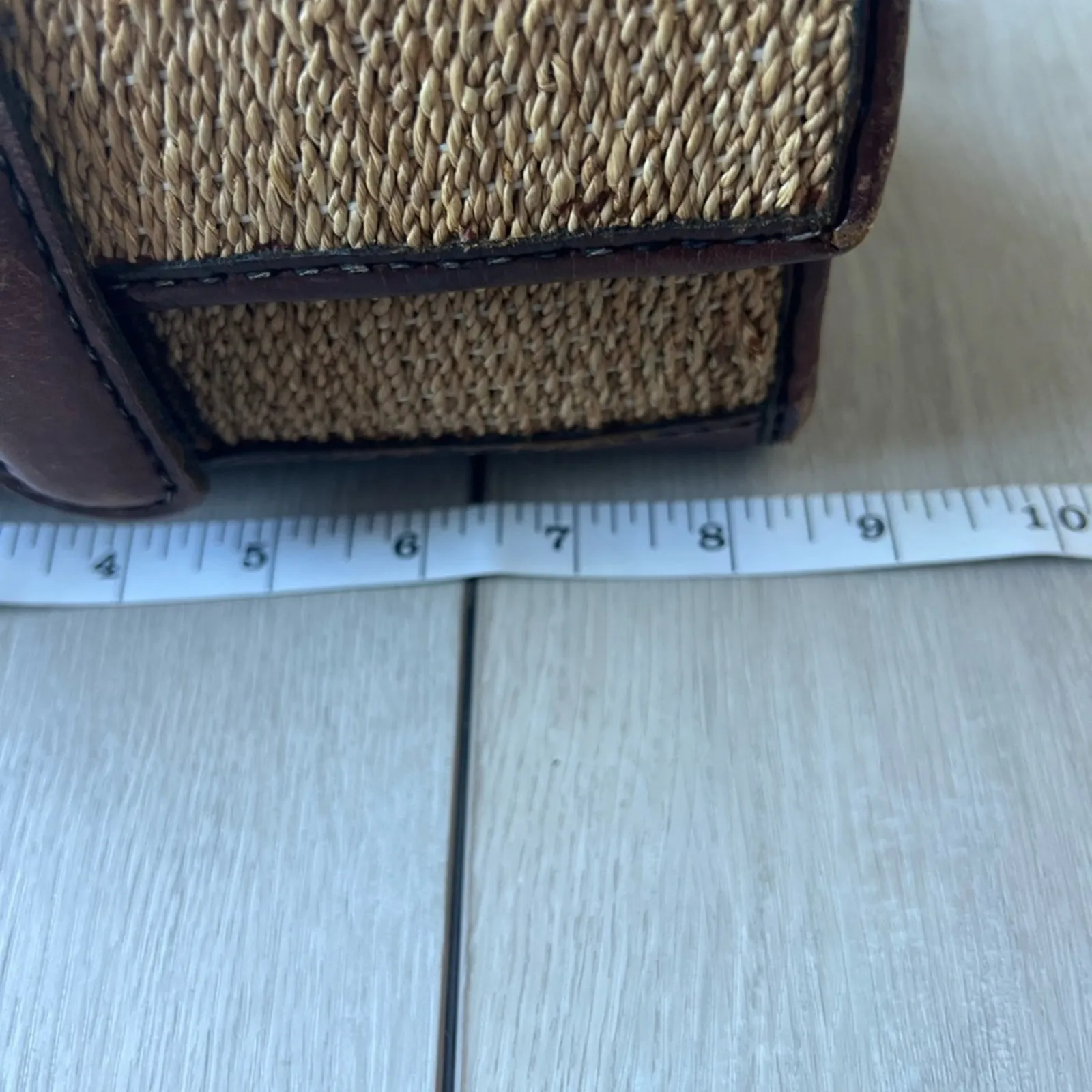 Vintage Leather woven bucket bag brown tone safari tan - Image 6