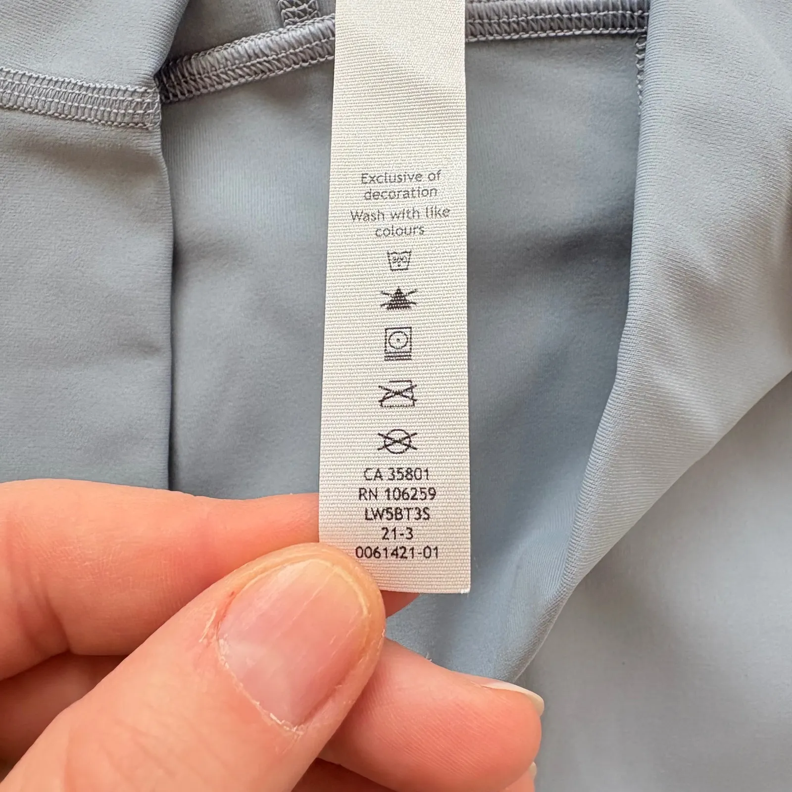 Lululemon Align High-Rise Leggings Light Blue Size 8 Athleisure - Image 5