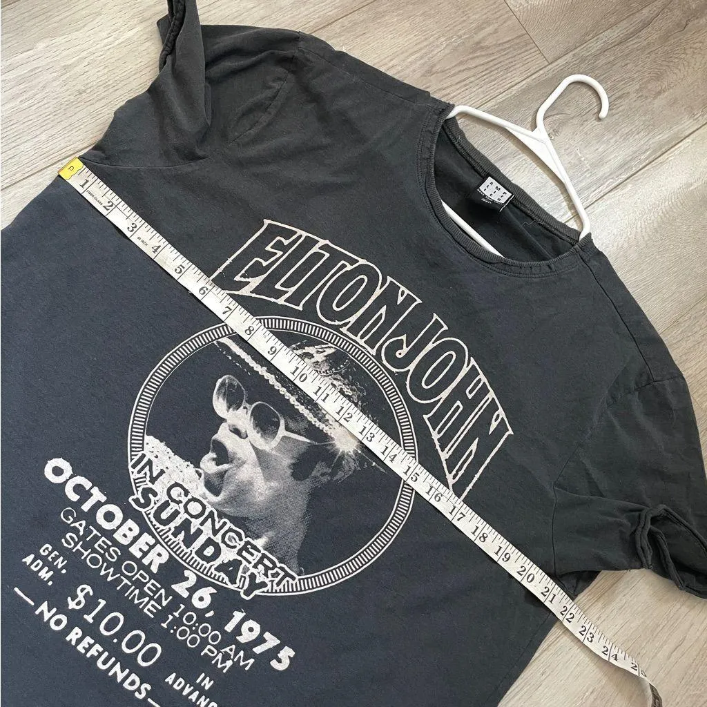 Grunge Music Tshirt elton john amplified tee womens Gray (size 2xl) retro casual - Image 6