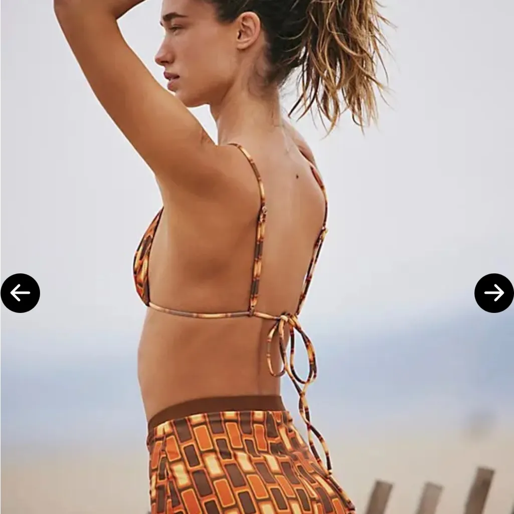 New Free People inner Realm bikini top sumertime triangle Large - Image 2